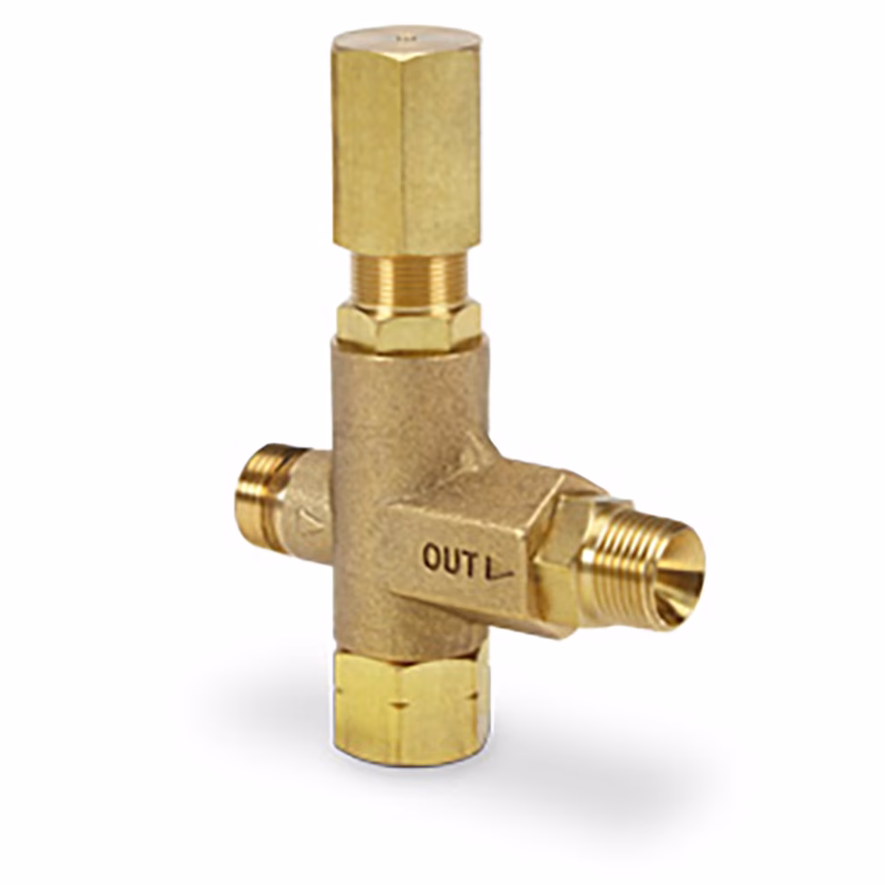 Pump pressure regulator